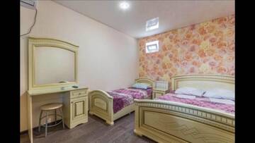 Семейный номер с душем в Гостевом доме Гавань